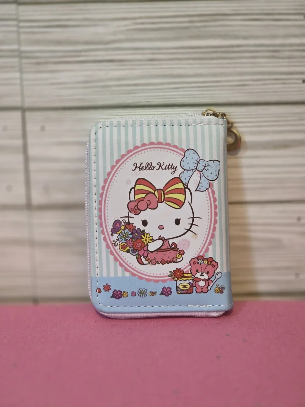 Hello Kitty Blue White Pink Striped Zip-Around Wallet Zipper Credit Card Womens